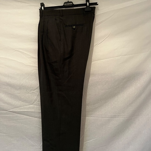 Vintage Christian Dior - Cropped Grey Pleated Trouser Men's 36R - 80% OFF SALE! - Picture 4 of 8